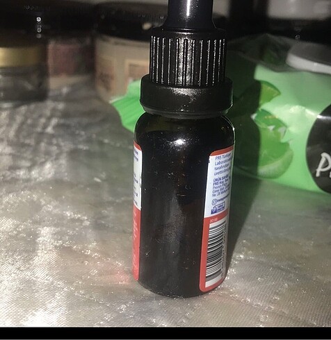 Procsin leke karşıtı serum