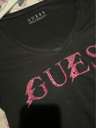 Guess guess tişört