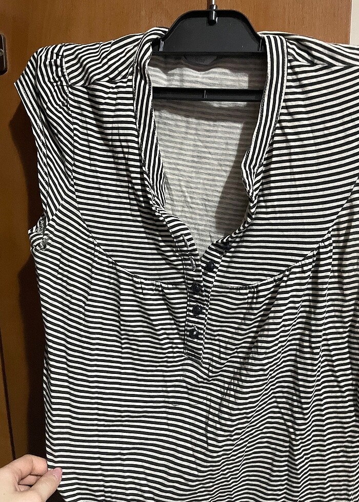 Çizgili tişört - Görsel 2