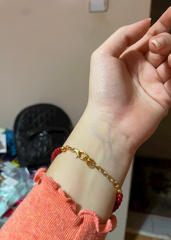 Beyaz ve Kırmızı Boncuklu Bohem Bileklik - Görsel 2