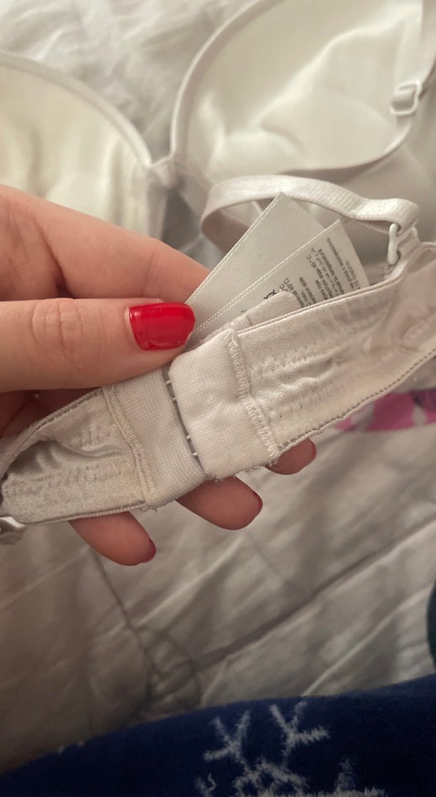 Beyaz Sütyen - Görsel 3