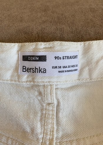 Bershka 38
