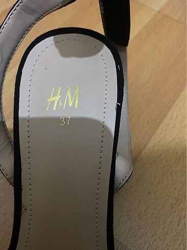 37 Beden H&M sandalet