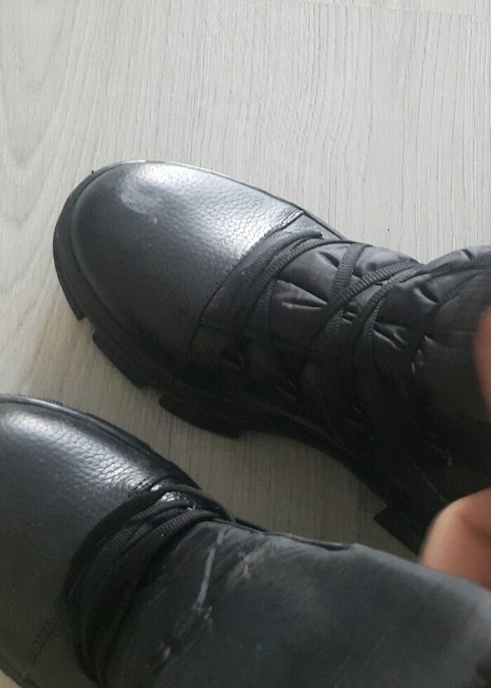 Siyah renkli kışlık elle marka bot. - Görsel 2