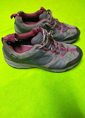 39 Beden Orjinal merrell marka goretex ayakkabı