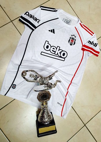 Beyaz Baskılı Erkek Kısa Kollu Spor Tişört