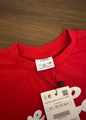 Zara Kız Çocuk Kırmızı Baskılı Kısa Kollu Tişört