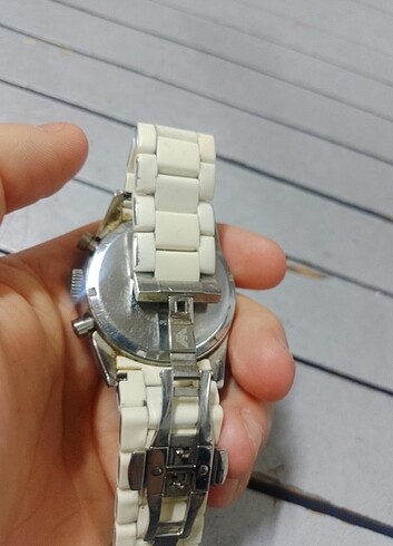 Emporio Armani Emporio Armani erkek kol saati 
