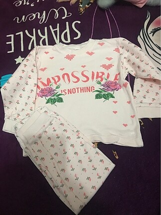 Kız bebek pijama takımı
