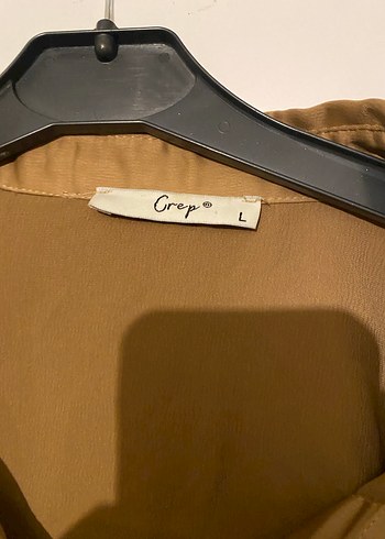 Bej Parlak Düğmeli Uzun Kollu Kadın Gömlek - Görsel 3