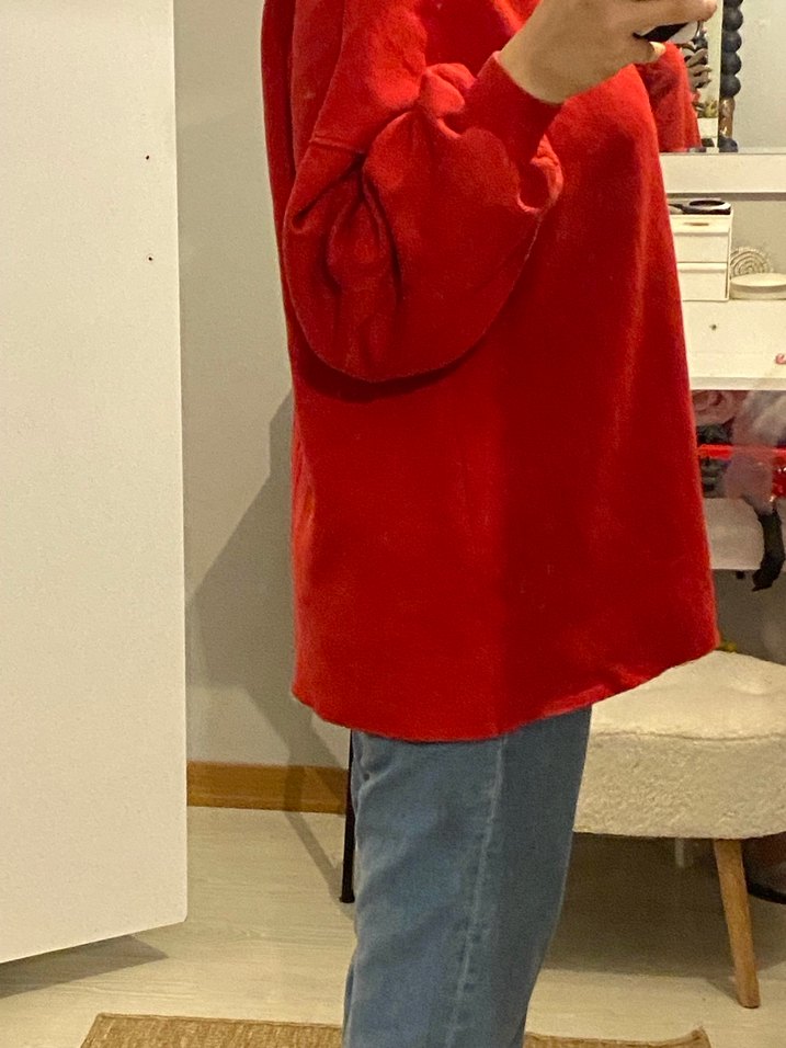 Kırmızı Kapüşonlu Salaş Sweatshirt - Görsel 3