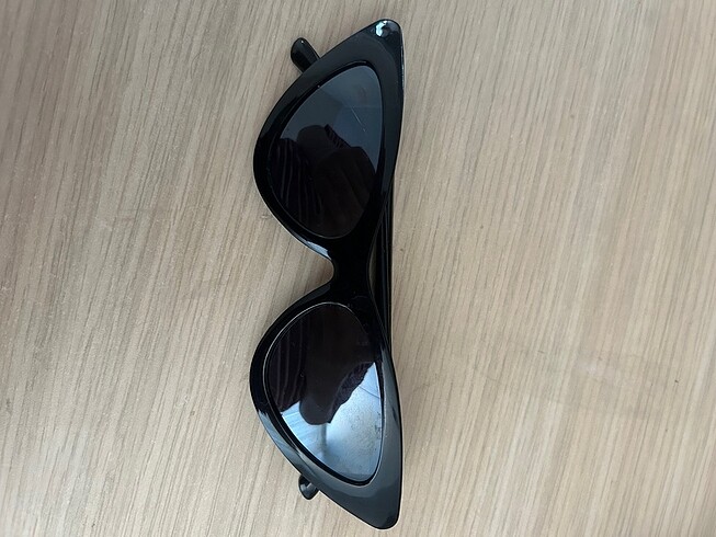 Güneş gözlüğü cat eye