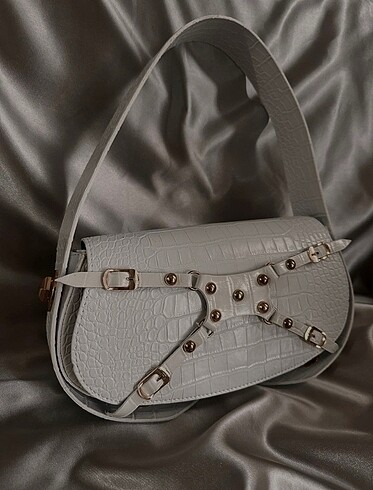 Louis Vuitton Beyaz Manc