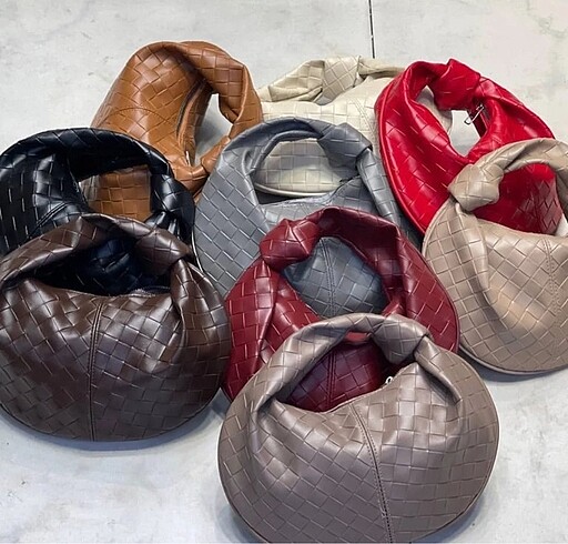 Beden Örgü detaylı bottega