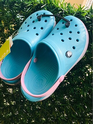 Crocs terlik