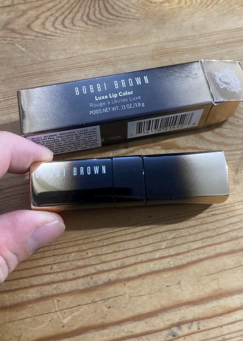 Bobbi Brown Luxe Lip Color - Bej Tonlarda - Görsel 2