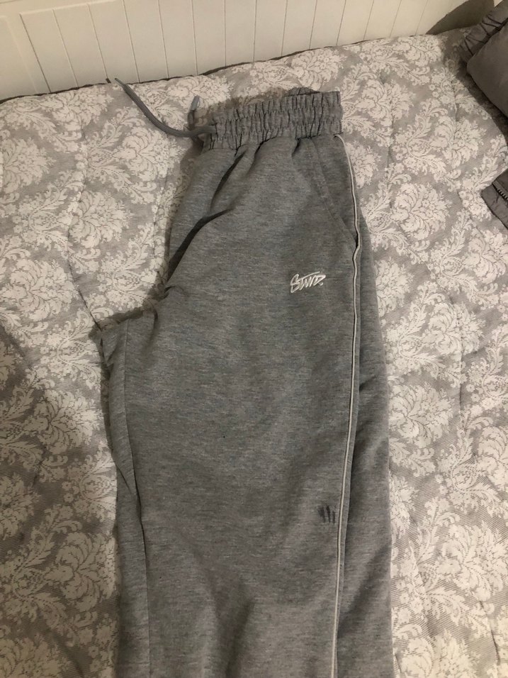 Gri Fermuarlı Kadın Eşofman Altı - Görsel 2