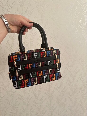 Fendi çanta