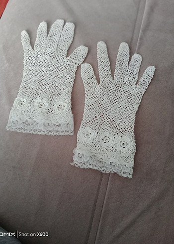 Dantel Detaylı Beyaz Örgü Kadın Eldiveni - Görsel 7