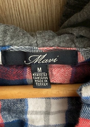 Mavi jean ekoseli kadın gömlek - Görsel 2