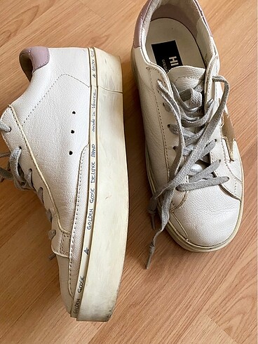 Golden Goose Deluxe Orijinal çık uygundan satıyorum Golden Goose Hi Star ayakkabı
