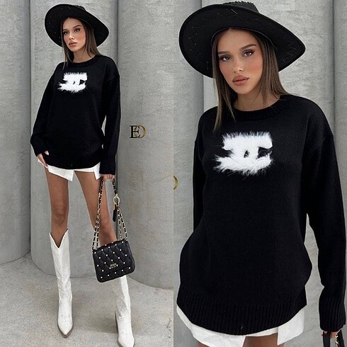 m Beden New Season ?? CHANEL Knit Sweater ? Fabric : Fur Embroide