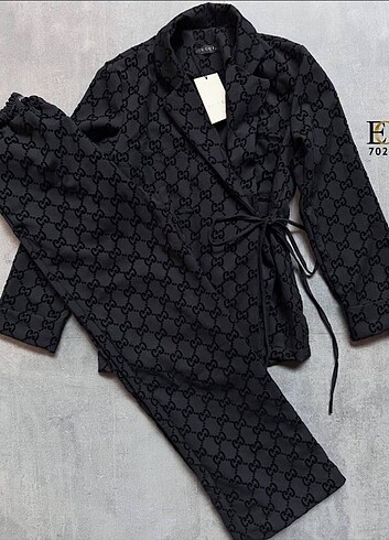 NEW SEASON | NEW COLLECTION GUCCI ? Code : 7027 ?