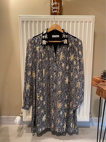 Zara kadife yakalı gold altın işlemeli mini elbise