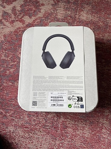 Sony WH-1000 XM5