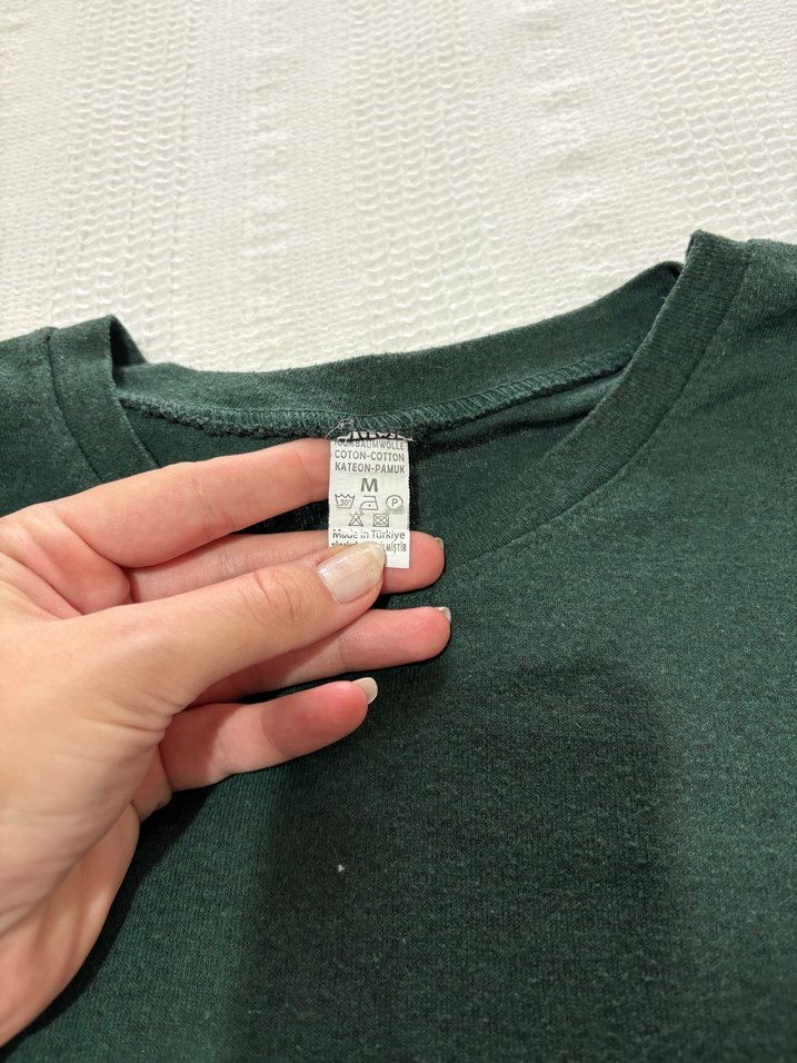 Yeşil ve Turuncu Oversize Kısa Kollu Kadın Tişört - Görsel 3