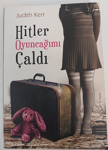 Hitler Oyuncağımı Çaldı