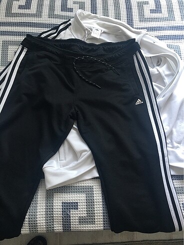 xxl Beden Adidas eşofman takımı
