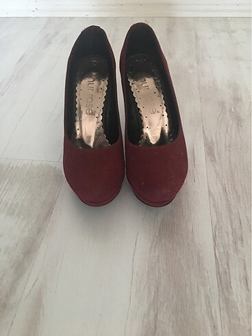 36 Beden Bordo platform