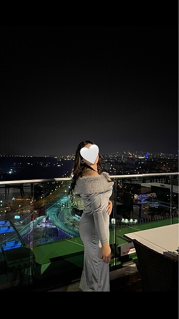 Diğer Gece Elbisesi