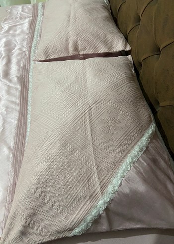 Nakışlı pudra pembe Yatak Örtüsü - Görsel 3
