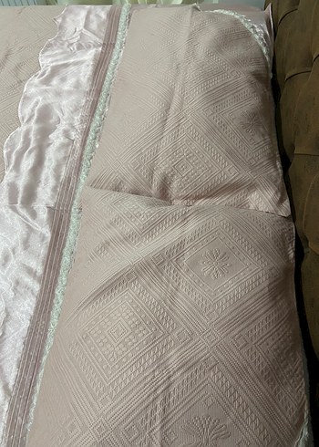 Nakışlı pudra pembe Yatak Örtüsü - Görsel 5