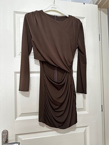 Diğer Zara model elbise