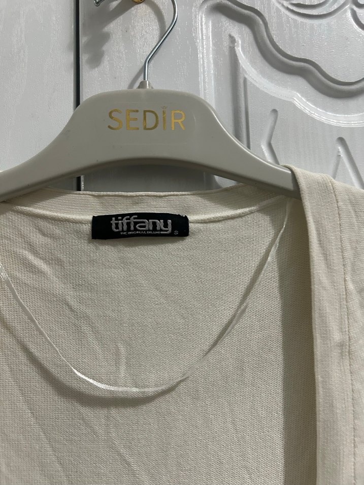 Kadın Beyaz Düğmeli Midi Hırka - Görsel 3