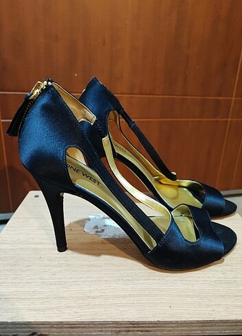 40 Beden siyah Renk Nine West topuklu