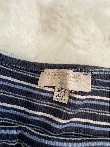 m Beden Pull bear düşük omuzlu uzun kollu üst