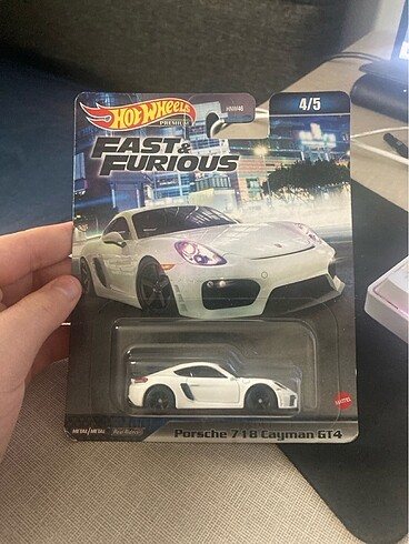 Premium fast and furious Porsche 718 cayman gt4