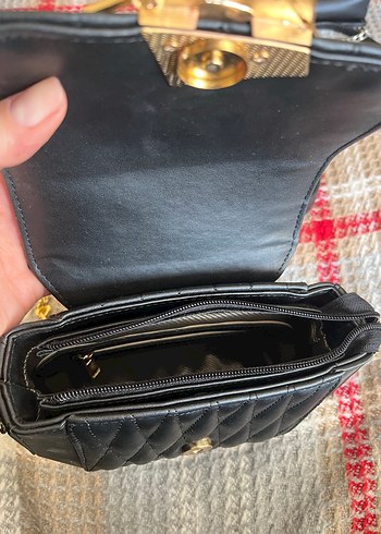 Zincir Detaylı Siyah Deri Kadın Çanta - Görsel 3