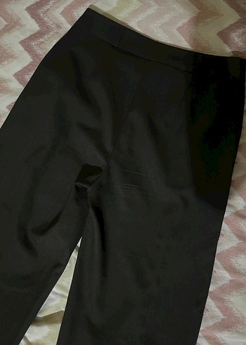 Kadın Siyah Pilili Kumaş Pantolon - Görsel 3