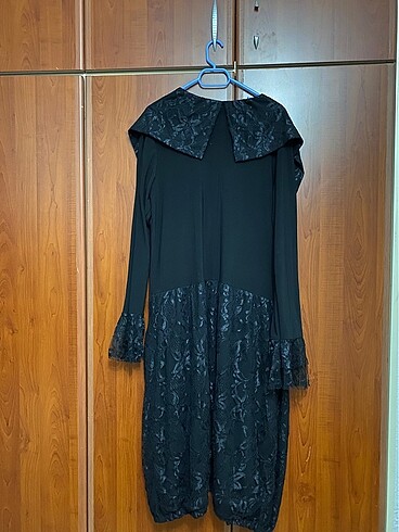 Saten tunik
