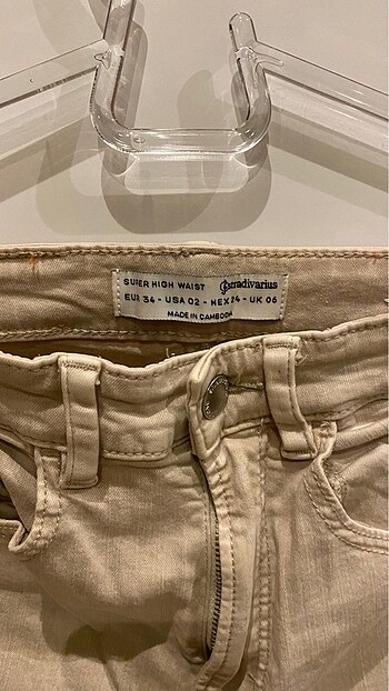 Stradivarius Stradivarius jean / süper yüksek bel / KREM