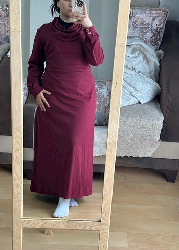 46 Beden Bordo Uzun Kollu Yüksek Yakalı Drapeli Elbise