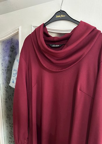 Bordo Uzun Kollu Yüksek Yakalı Drapeli Elbise