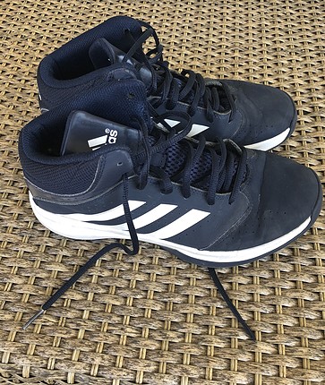 38 Beden lacivert Renk Adidas spor ayakkabı