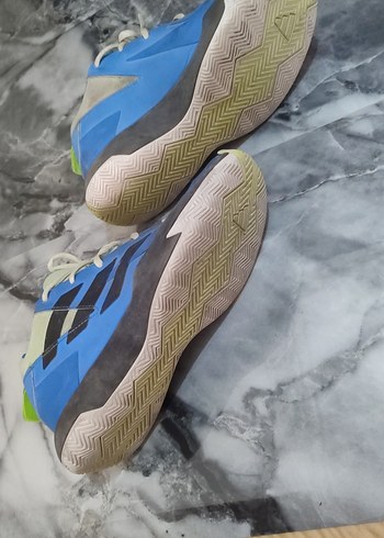 38 Beden Adidas orijinal spor ayakkabı