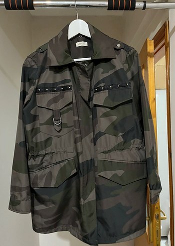Kadın Kamuflaj Desenli Kuşaklı Ceket - Görsel 2